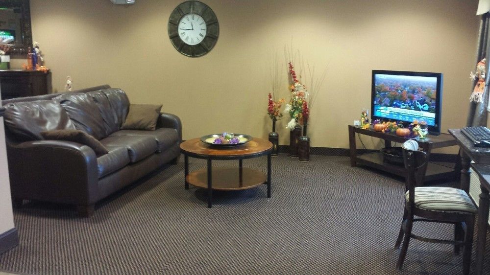 Microtel & By Wyndham Downtown - River Area Quincy