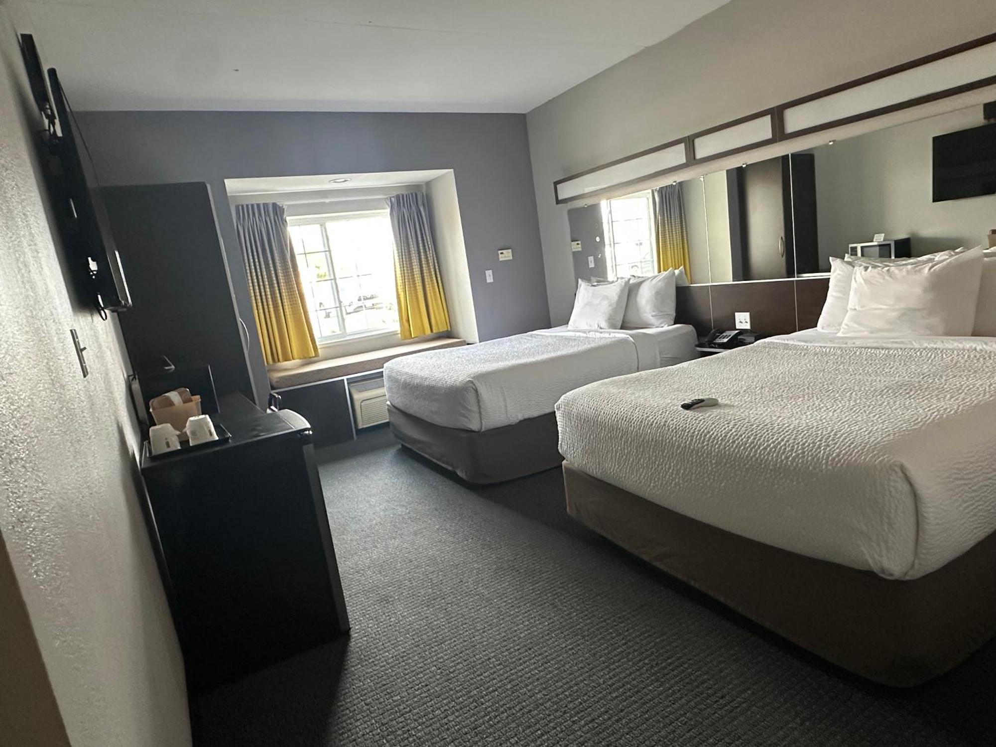 Hotel Microtel & By Wyndham Downtown - River Area