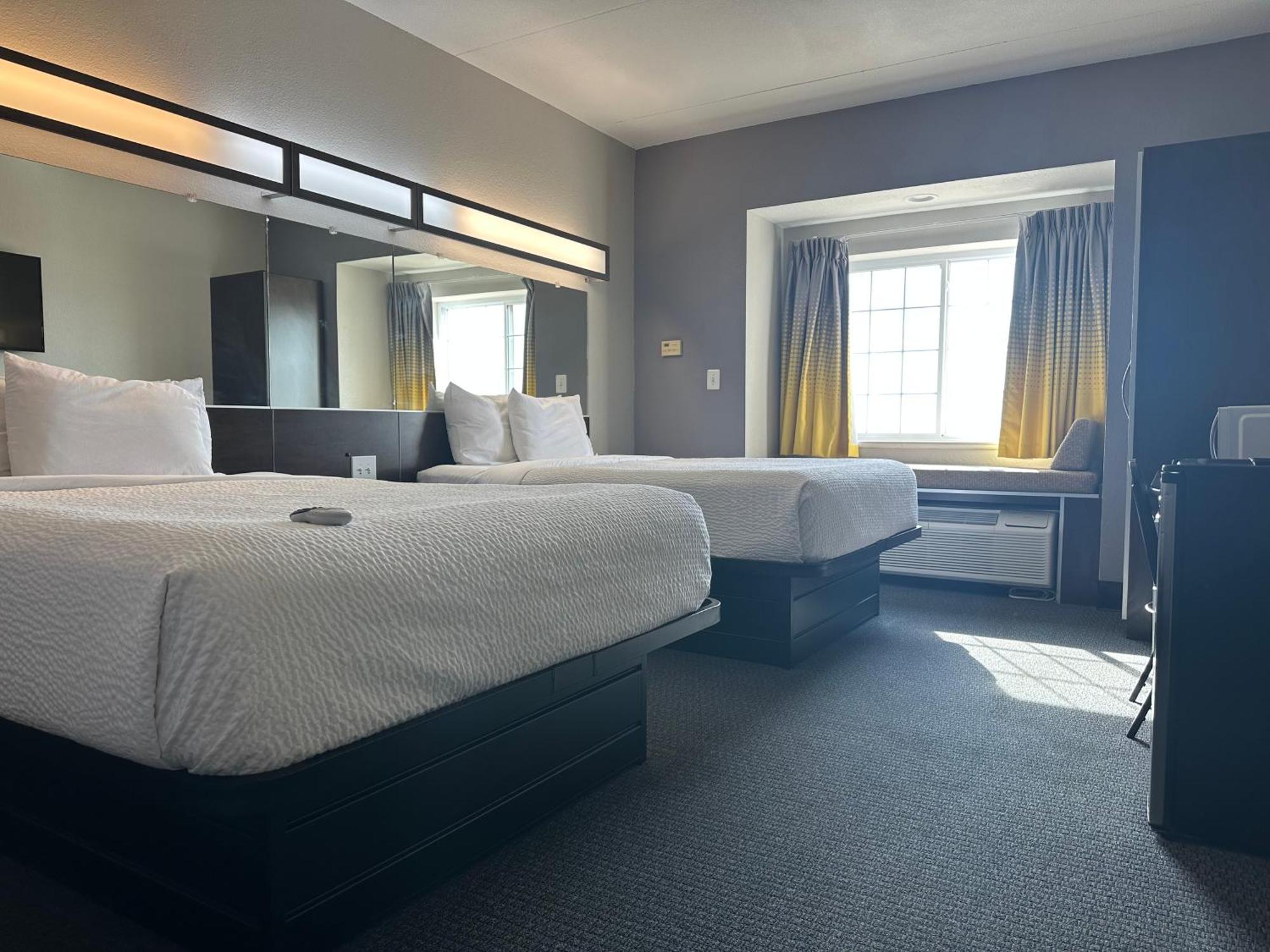 Microtel & By Wyndham Downtown - River Area Hotel 3*