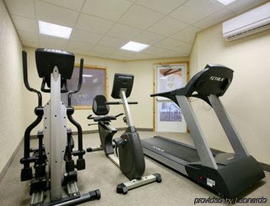 Microtel & By Wyndham Downtown - River Area 3* Quincy