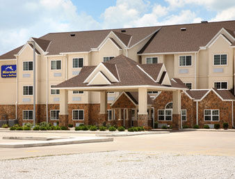 Microtel & By Wyndham Downtown - River Area 3* Quincy