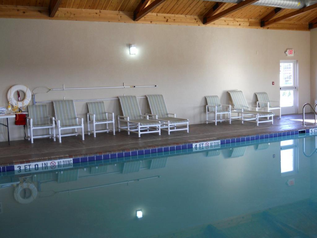 Microtel & By Wyndham Downtown - River Area 3*